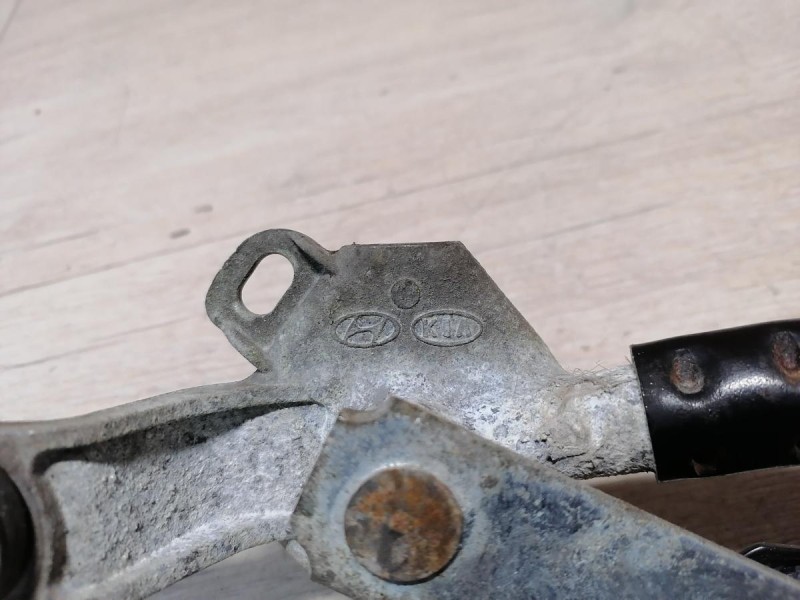 Rio 3 №9 трапеция дворников