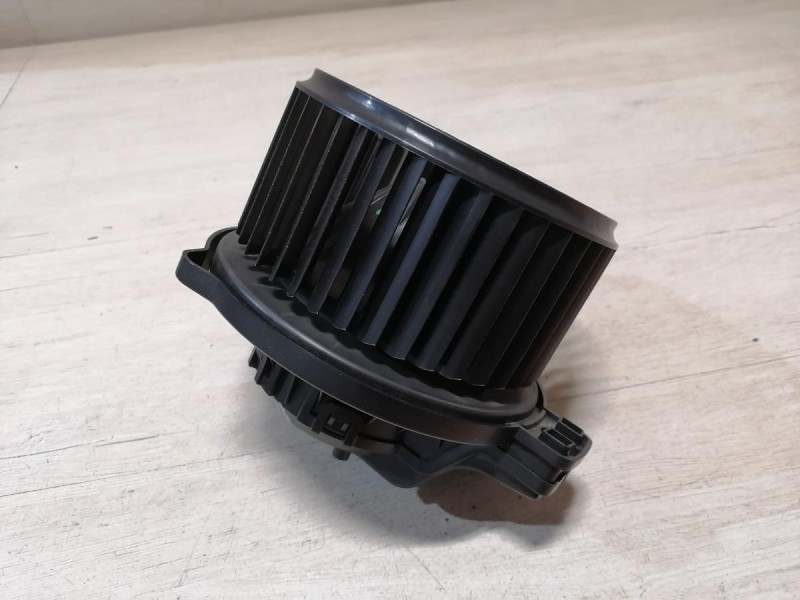 Rio 3 №9 моторчик печки