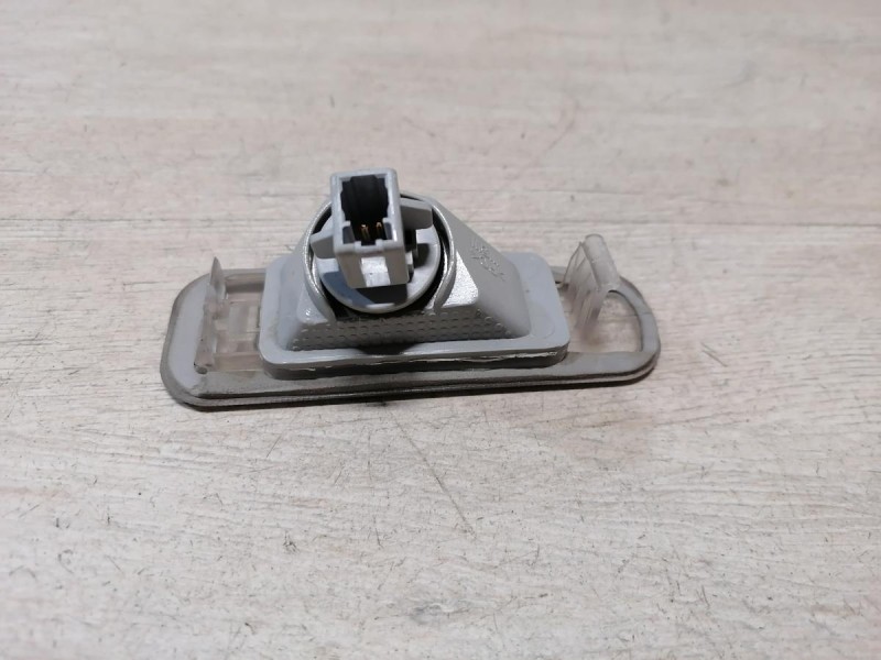 Rio 3 №9 плафон подсветки номера левый