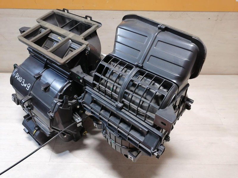 Rio 3 №9 печка корпус под кондиционер