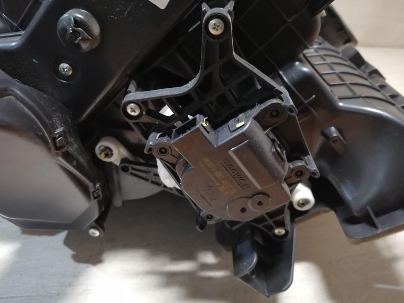 Rio 3 №9 печка корпус под кондиционер