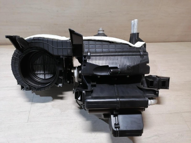 Rio 3 №9 печка корпус под кондиционер