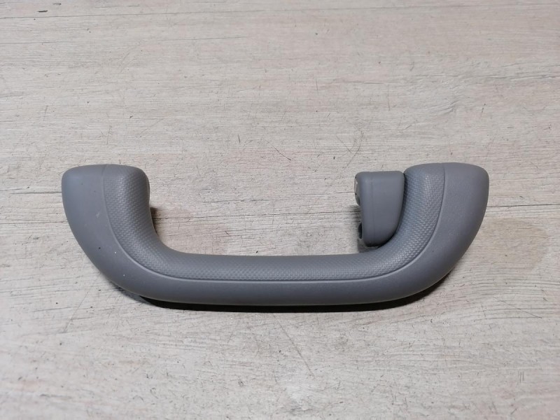 Rio 3 №9 ручка потолка