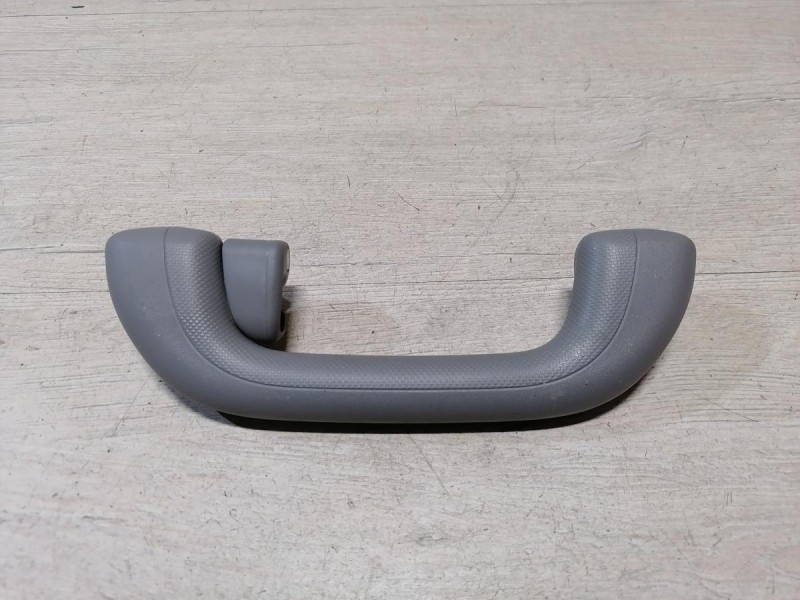 Rio 3 №9 ручка потолка