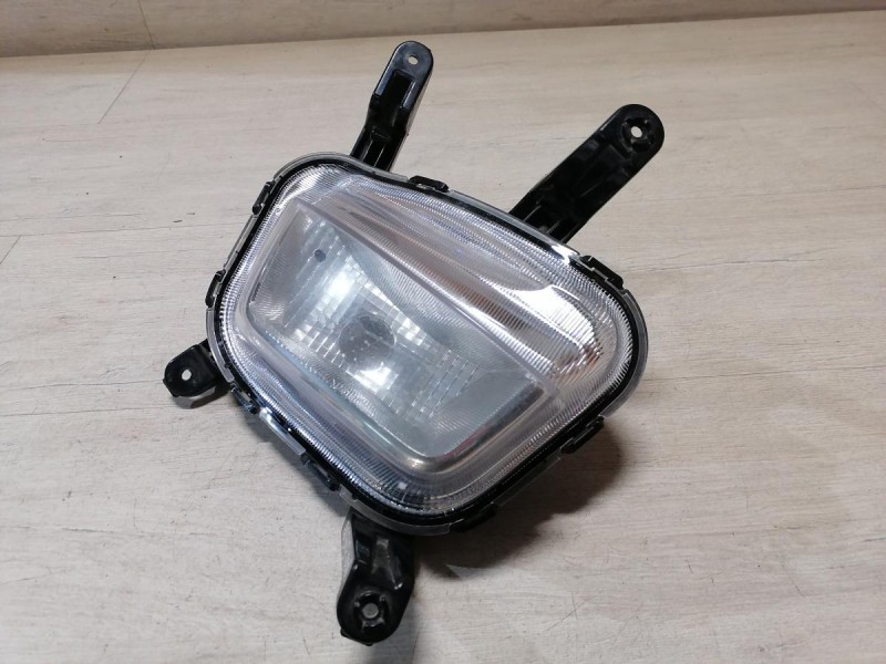 Rio 3 №9 противотуманка правая птф рест