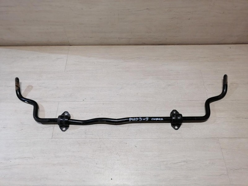 Rio 3 №9 стабилизатор передний