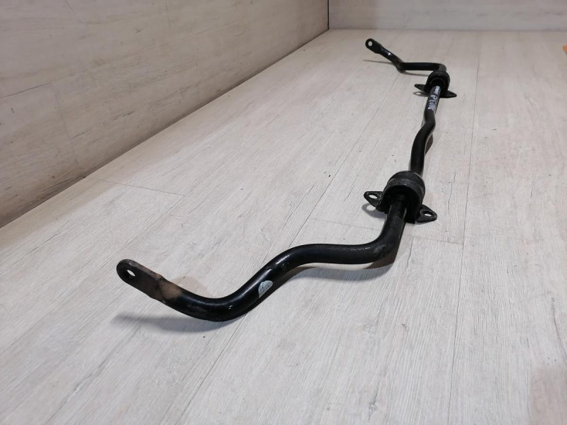 Rio 3 №9 стабилизатор передний