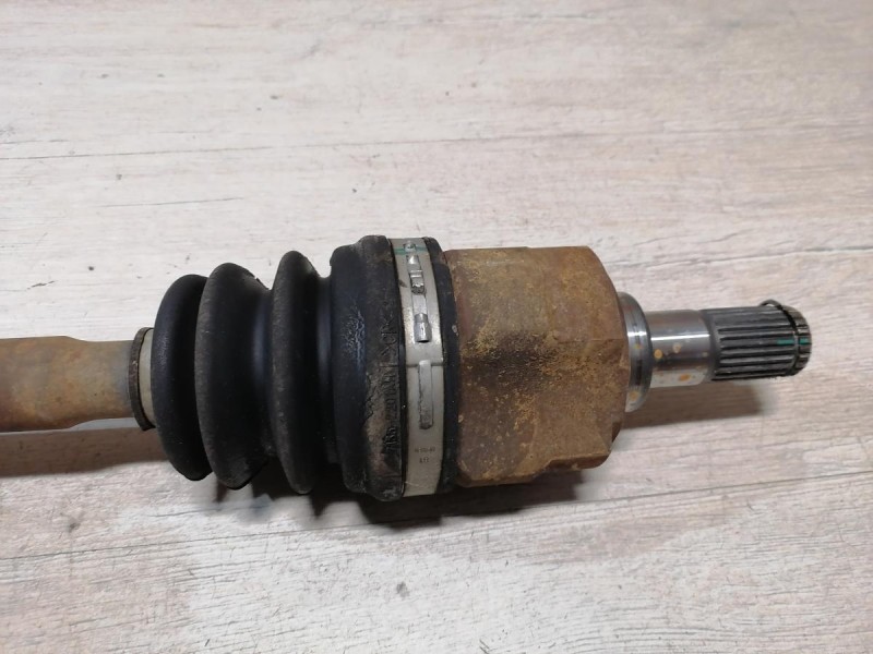 Rio 3 №9 привод правый мкпп