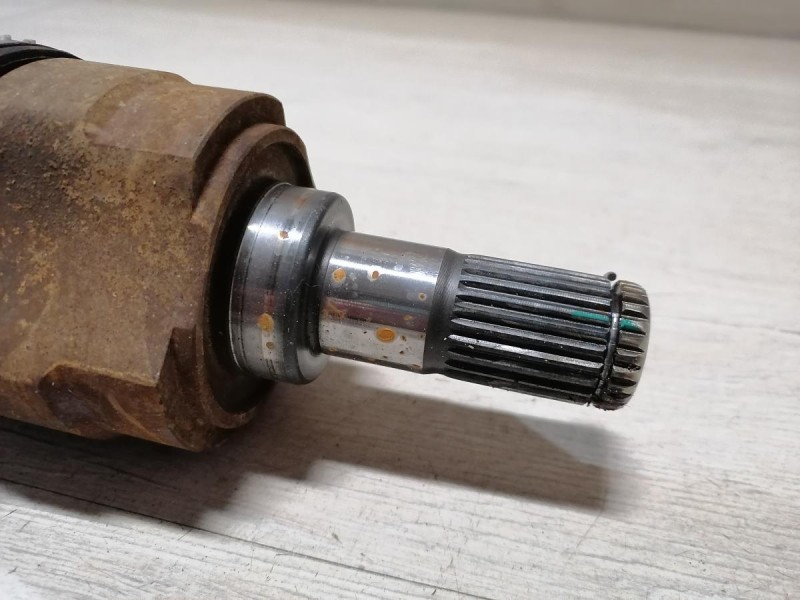 Rio 3 №9 привод правый мкпп