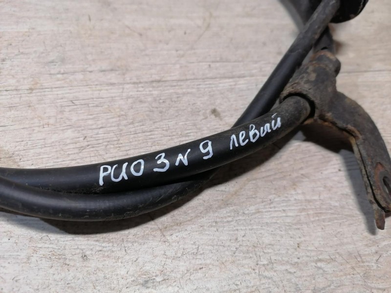 Rio 3 №9 трос ручника левый