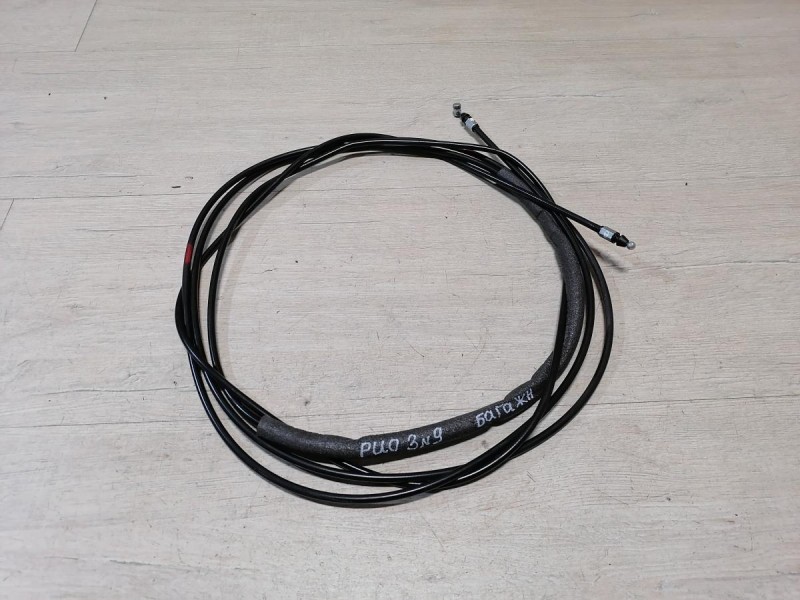 Rio 3 №9 трос багажника
