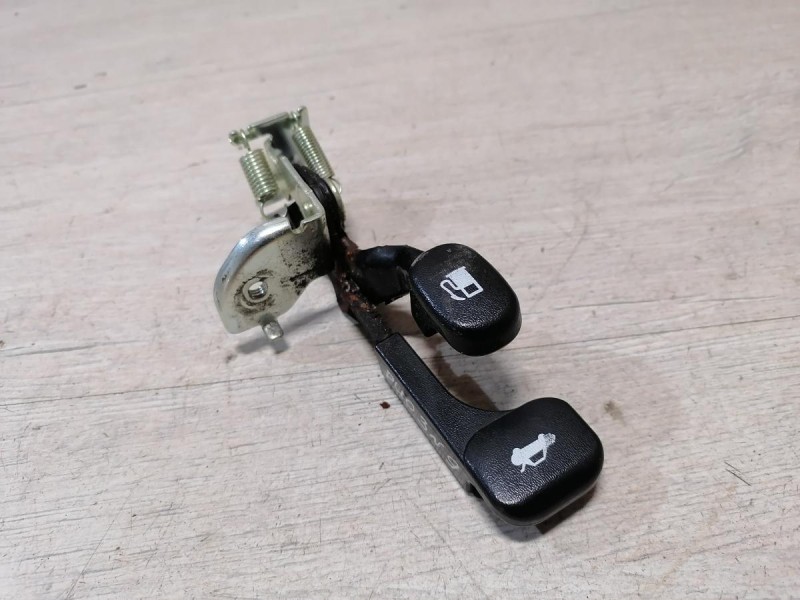 Rio 3 №9 ручка открывания багажника лючка бензобака