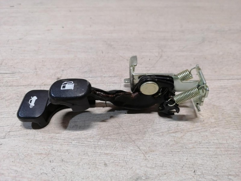 Rio 3 №9 ручка открывания багажника лючка бензобака