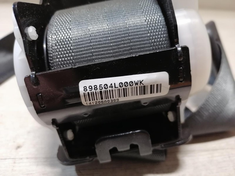 Rio 3 №9 ремень безопасности задний средний