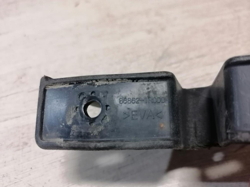 Rio 3 №9 брызговик заднего колеса передний правый