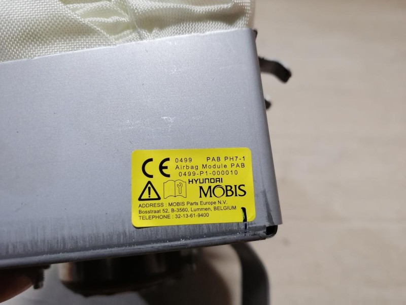 Rio 3 №9 подушка безопасности пассажира стреляная