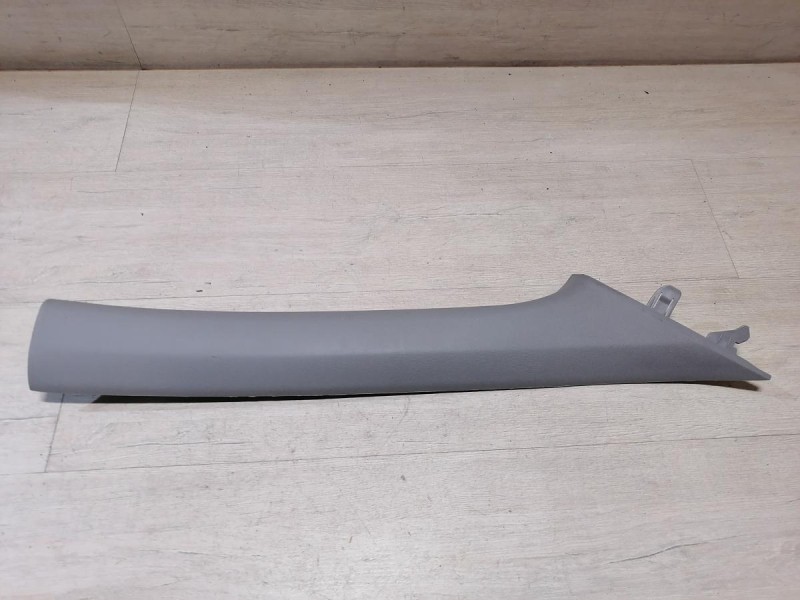 Rio 3 №9 обшивка передней стойки верхняя правая