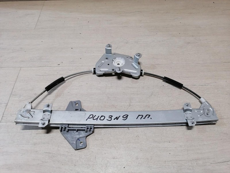 Rio 3 №9 стеклоподъемник передний правый