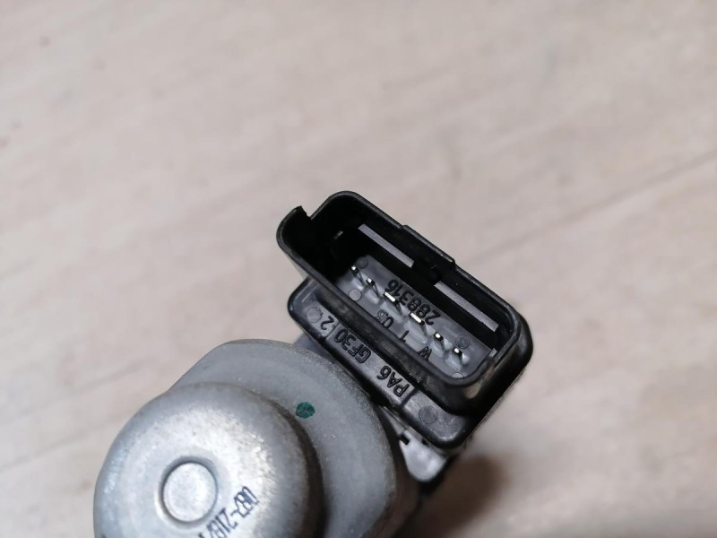 Rio 3 №9 моторчик стеклоподъемника передний левый