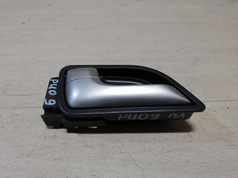 Rio 3 №9 ручка двери внутренняя передняя левая