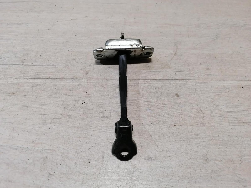 Rio 3 №9 ограничитель двери задний