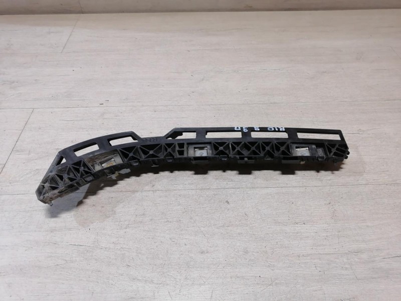 Rio 3 №9 крепление заднего бампера правое рест деф