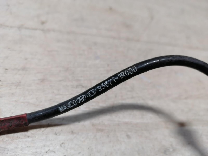 Rio 3 №9 датчик абс передний правый