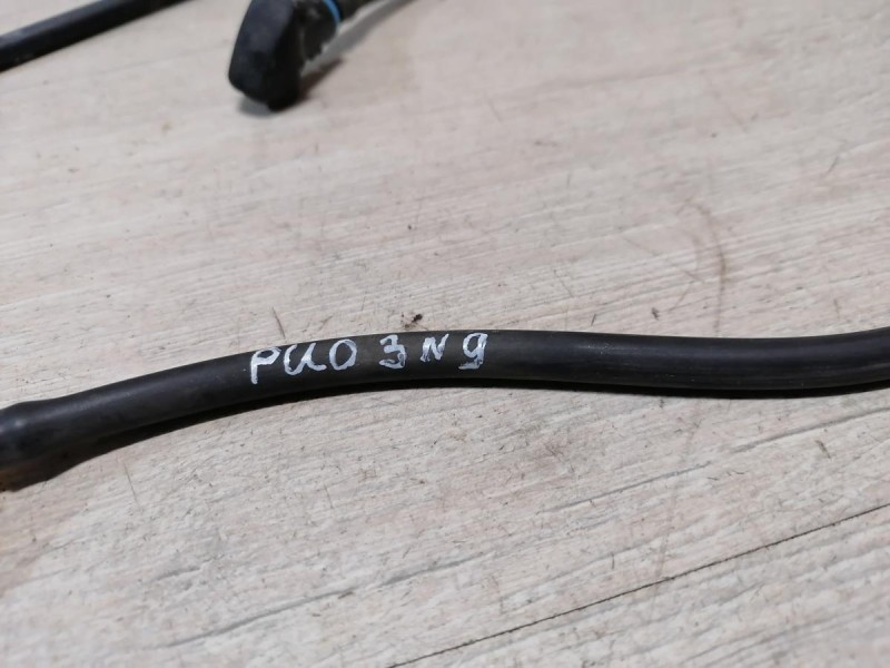 Rio 3 №9 форсунка омывателя лобового стекла к-кт