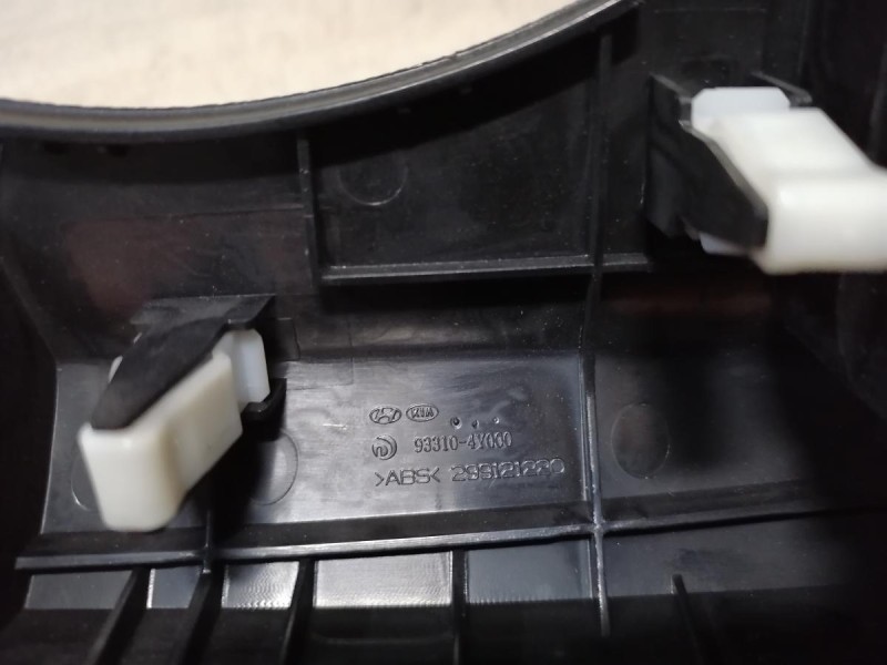 Rio 3 №9 накладка торпедо под блок кнопок