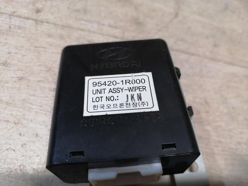 Rio 3 №9 реле стеклоочистителей