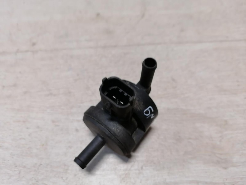 Rio 3 №9 клапан электромагнитный топливный