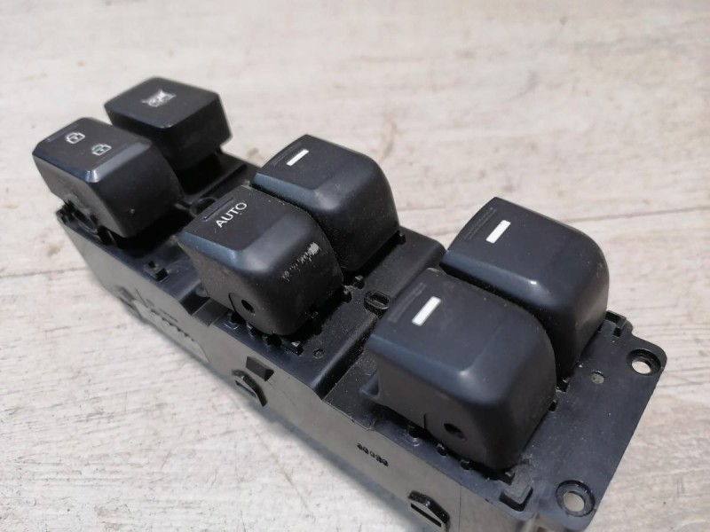 Rio 3 №9 блок управления стеклоподъемниками