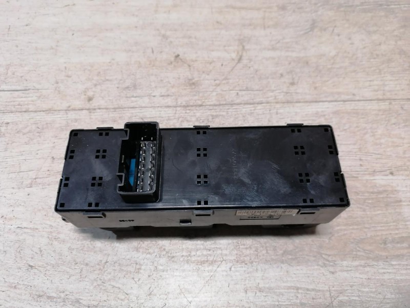 Rio 3 №9 блок управления стеклоподъемниками