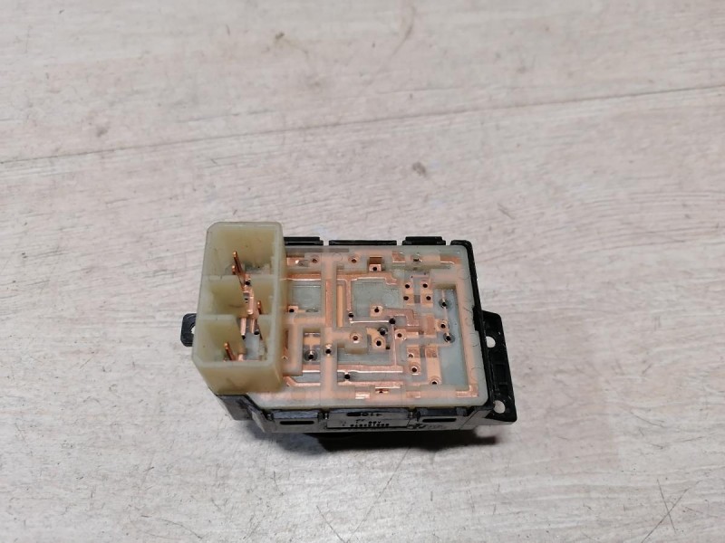 Rio 3 №9 блок управления зеркалами