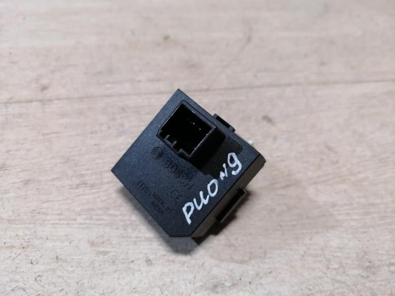 Rio 3 №9 блок управления иммобилайзером