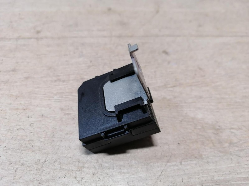 Rio 3 №9 блок управления иммобилайзером