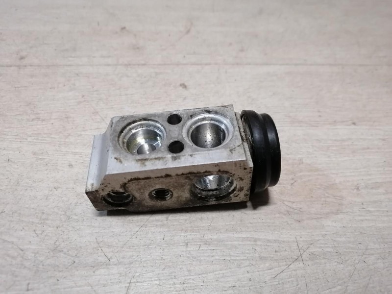 Rio 3 №9 клапан кондиционера