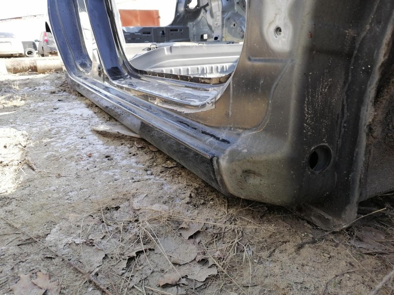 Rio 3 №9 порог правый