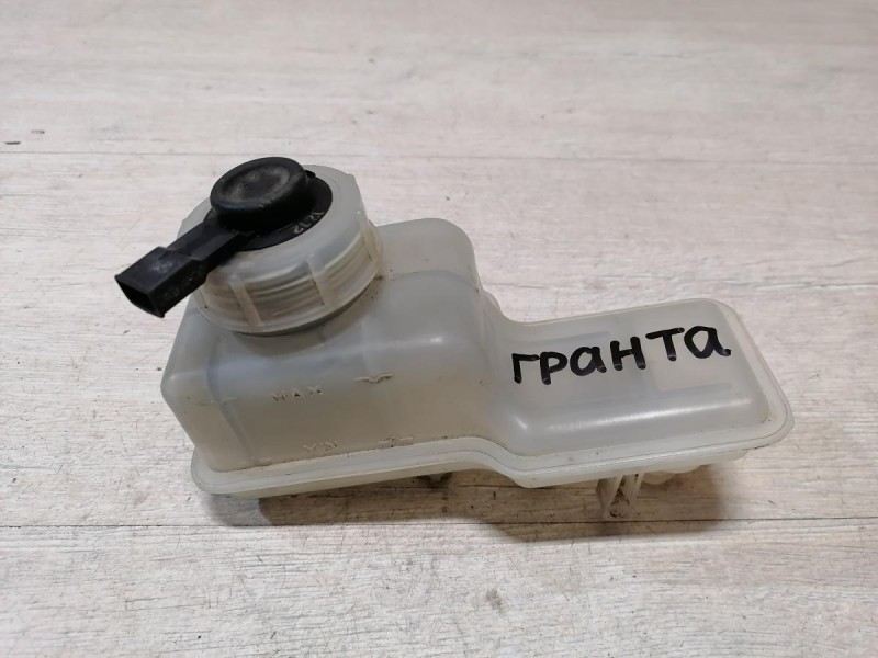 Granta №1 бачок тормозного цилиндра