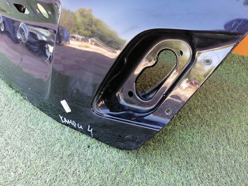 Camry v40 №4 крышка багажника деф
