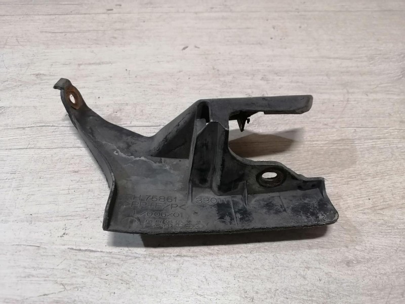 Camry v40 №3 брызговик передний заднего правого колеса