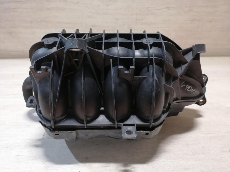 Camry v40 №5 коллектор впускной 2,4