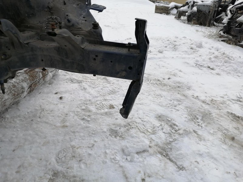 Solaris №4 лонжерон левый деф