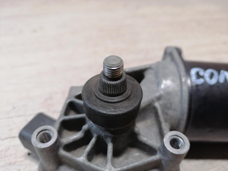 Solaris №4 моторчик стеклоочистителя