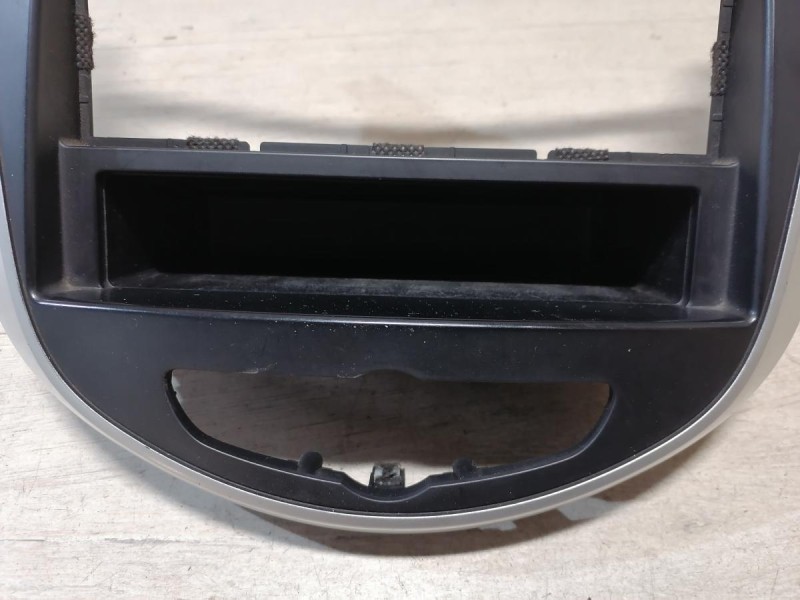 Solaris №4 рамка под магнитолу