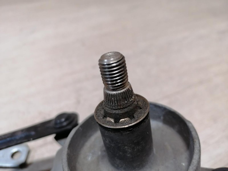 Solaris №4 трапеция дворников