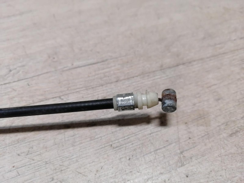 Solaris №4 трос багажника