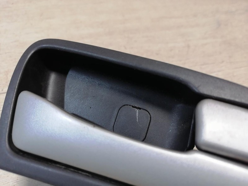 Solaris №4 ручка двери внутренняя передняя правая