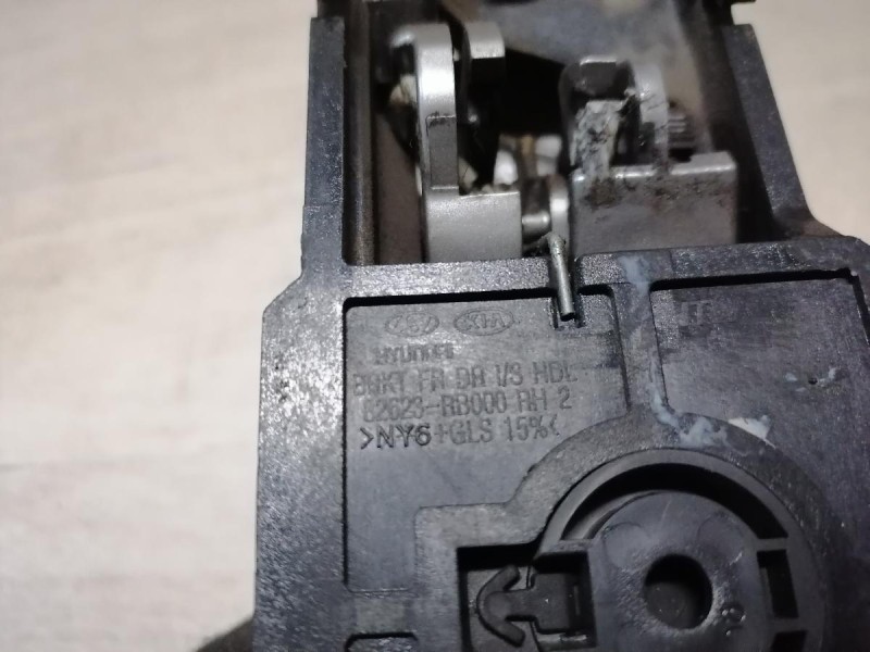 Solaris №4 ручка двери внутренняя передняя правая