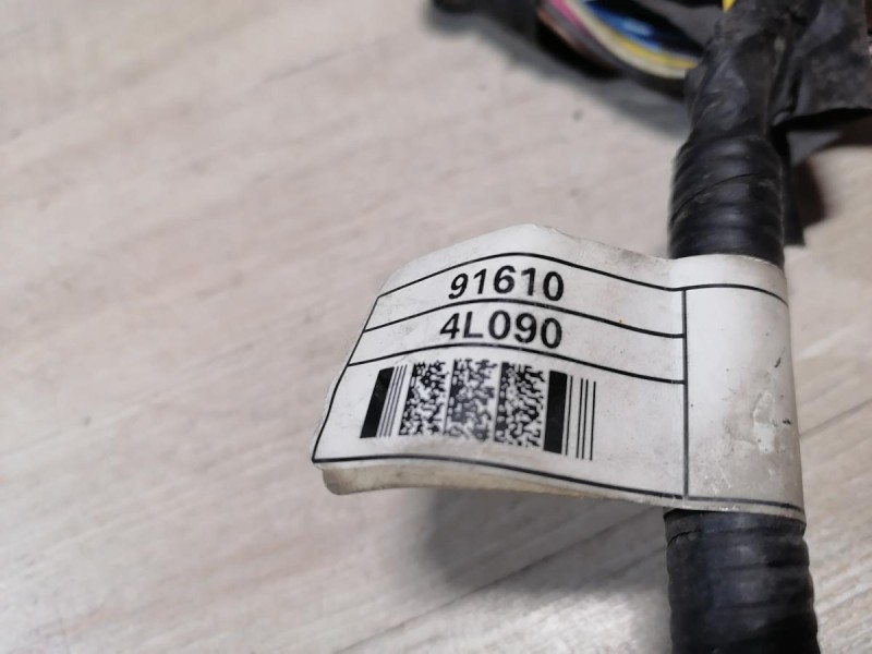 Solaris №4 проводка двери передняя правая